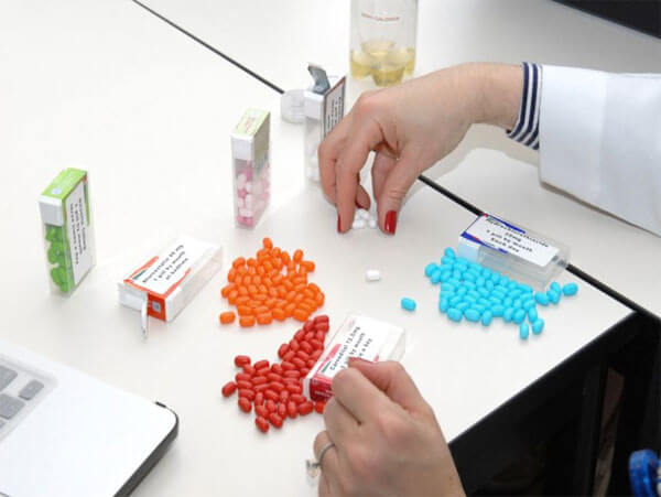 Cần tuyển nhân viên bán thuốc tây