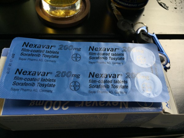 Cần bán thuốc nexavar 200mg