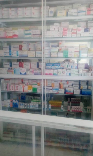 cần sang gấp nhà thuốc tây quận 9