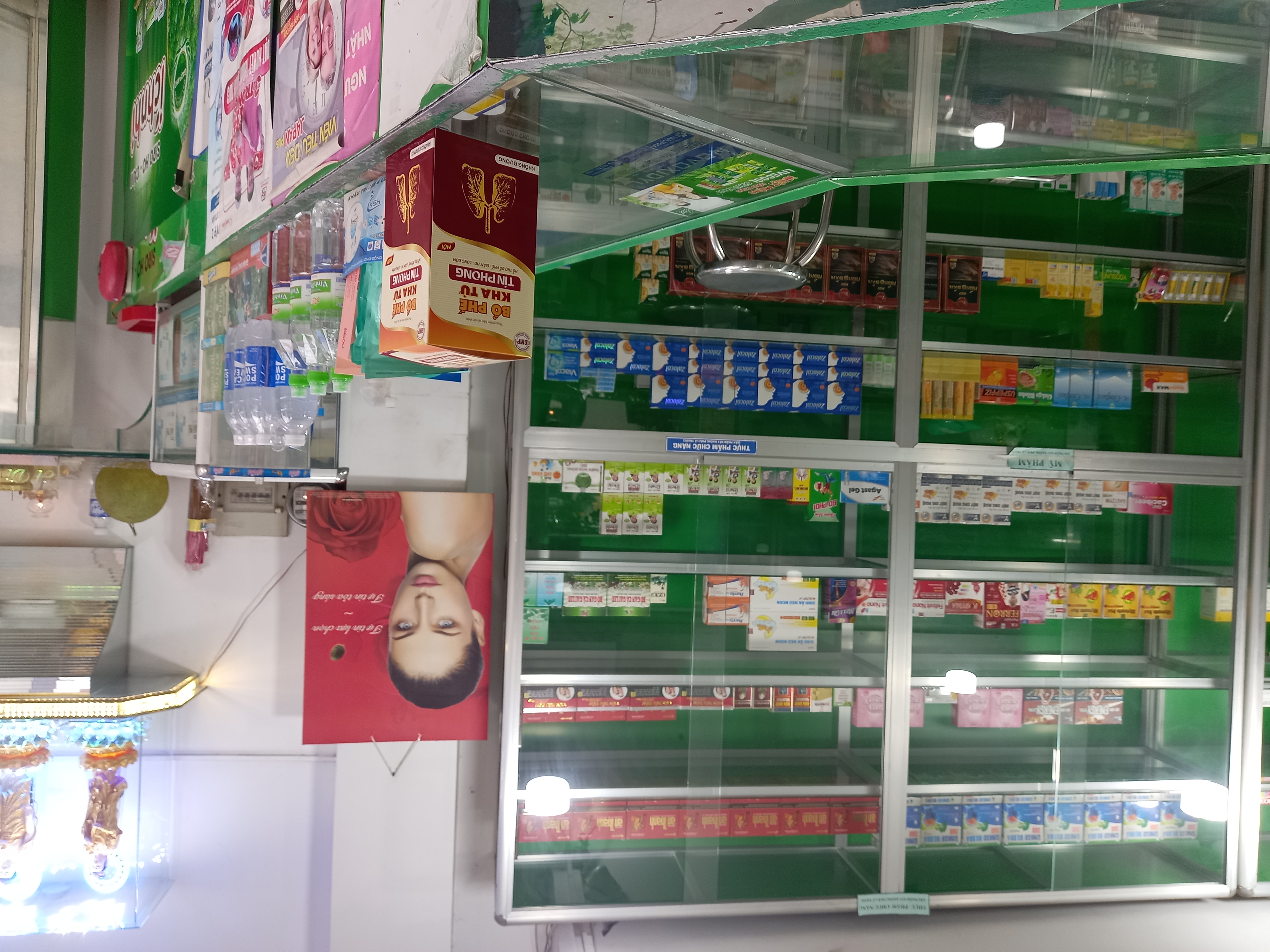 Can sang gap nha thuoc . Vi tri dep ngay nga ba phan sao nam p11.q tan binh. 