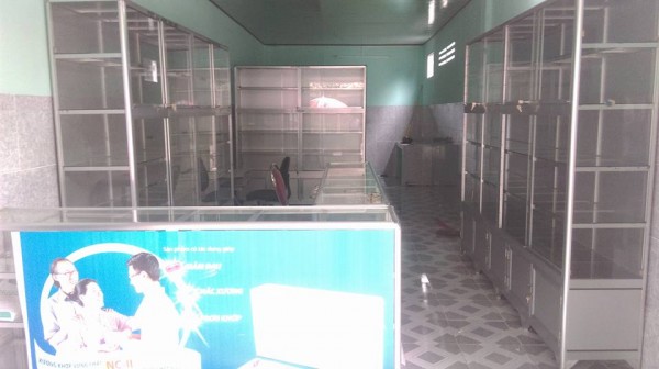Cần sang quầy hoặc bán tủ,kệ,thuốc ở chợ Rạch Chanh TP.Cao Lãnh, Đồng Tháp