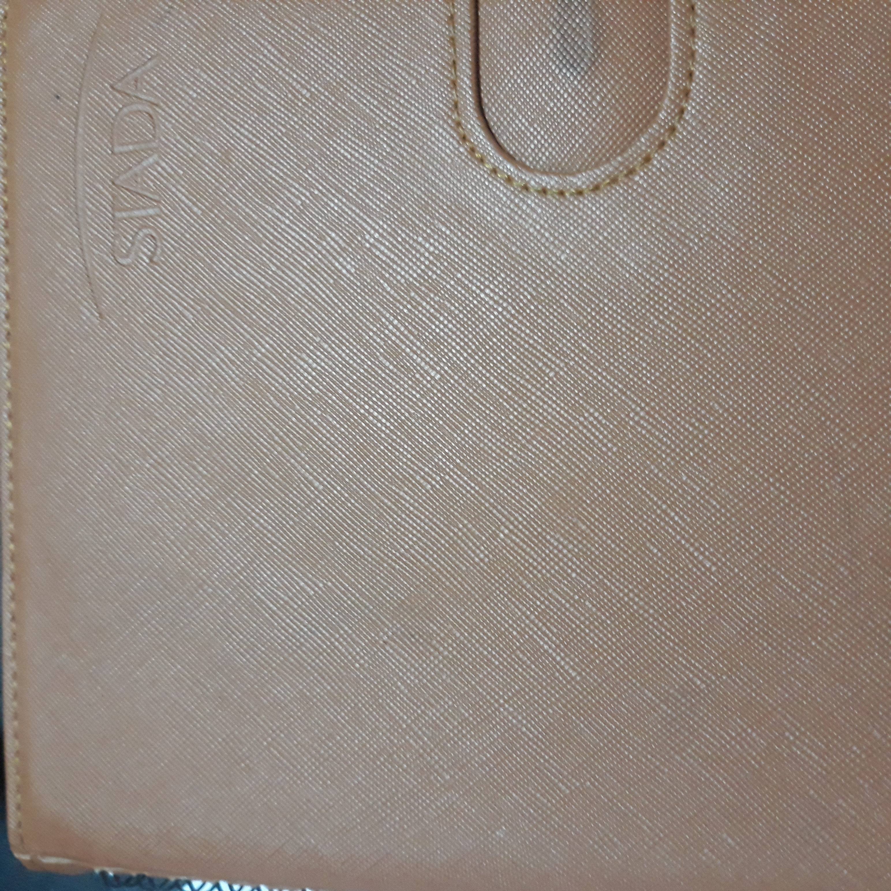 Cần sang thuốc gấp do ngưng kinh doanh