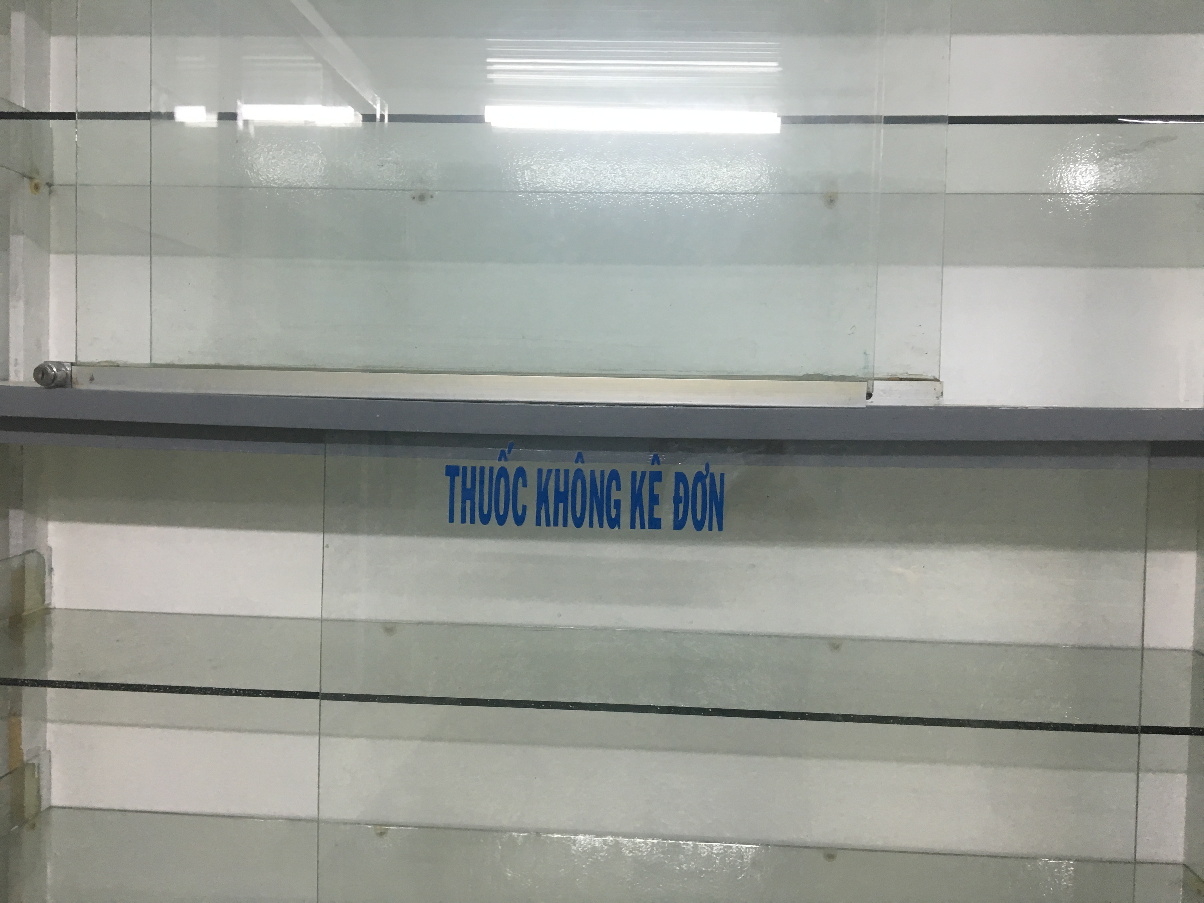 Cho thuê mặt bằng bán thuốc Quận Gò Vấp