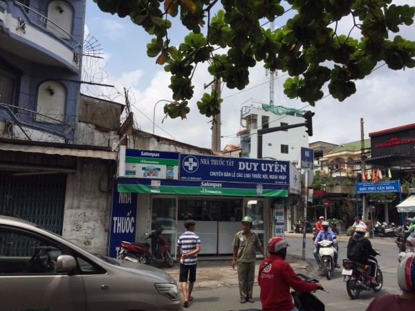 sang lại toàn bộ nhà thuốc 2 mặt tiền xvnt