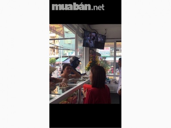 sang nhà thuốc đẹp