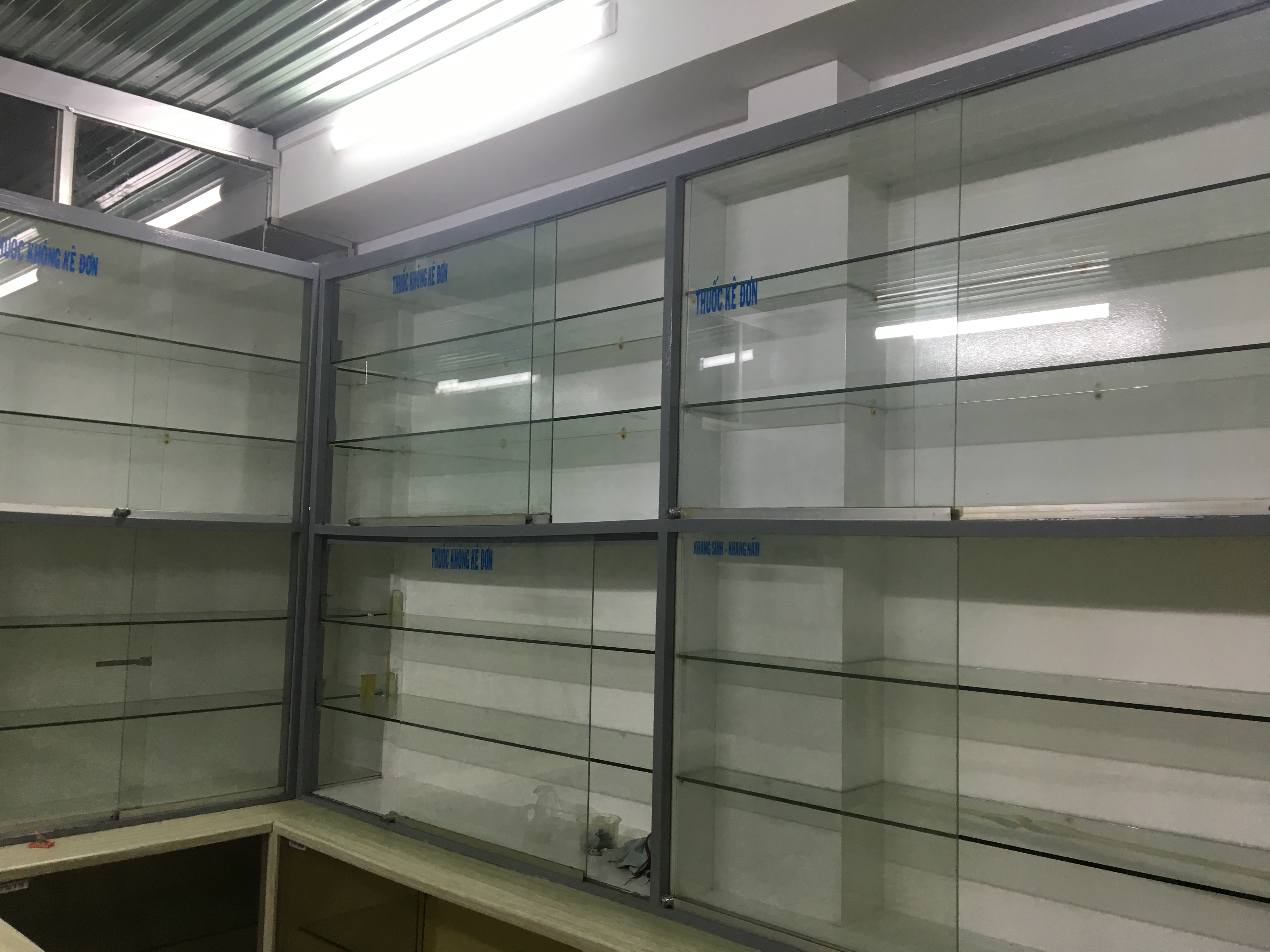 SANG NHÀ THUỐC QUẬN GÒ VẤP