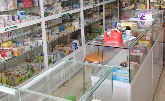 Sang nhà thuốc quận Tân Phú gần Đầm Sen