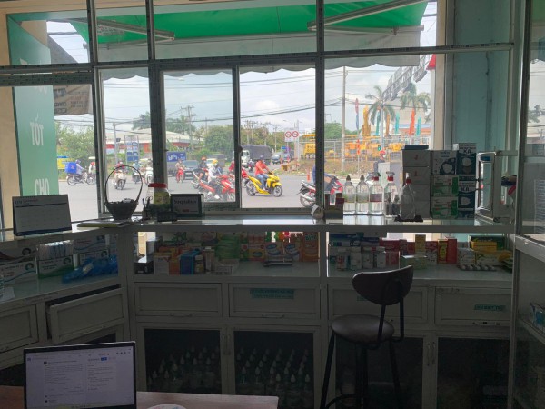 SANG NHÀ THUỐC THỦ ĐỨC ,GẦN CỤM KHU CÔNG NGHIỆP VÀ TRƯỜNG ĐẠI HOC 