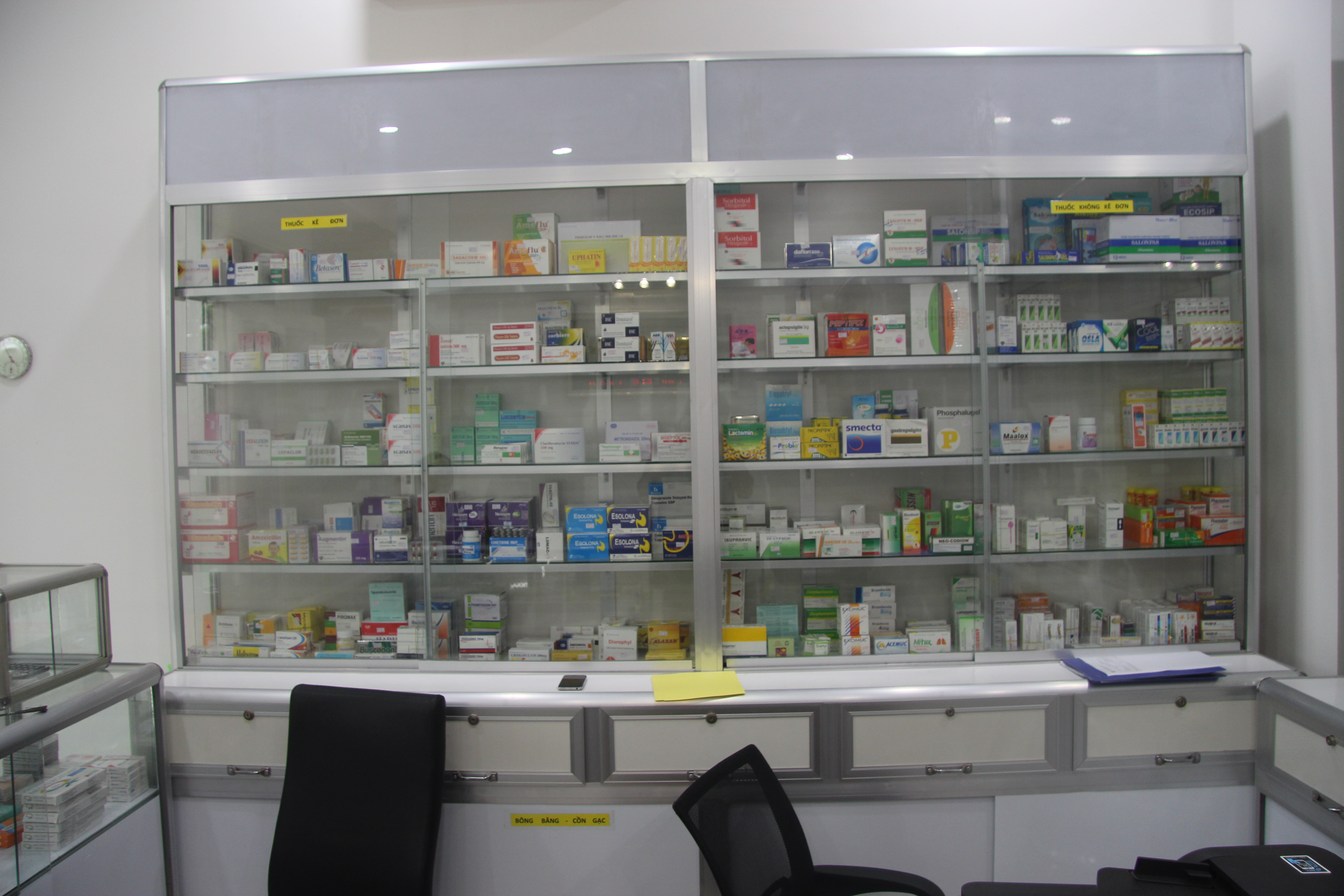 SANG NHƯỢNG NHÀ THUỐC TÂY KHU CHUNG CƯ PHÚ LỢI Q.8