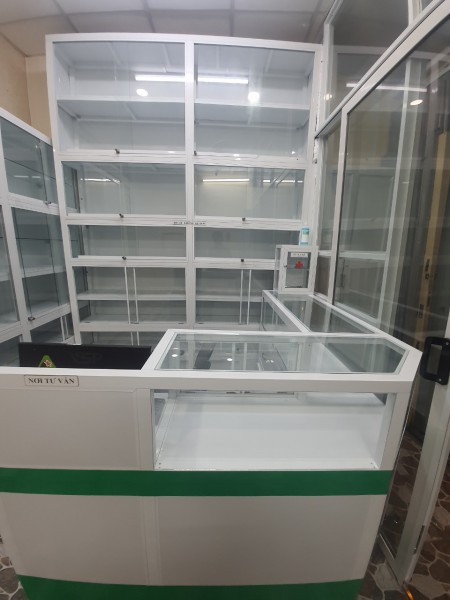 thanh lý 03 tủ, quầy tại quận Thủ Đức