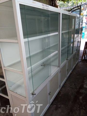 Thanh lý quầy tủ thuốc tây