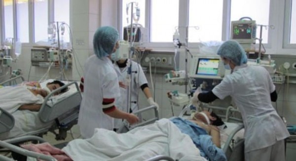 Truyền dịch, đạm, châm cứu, bấm huyệt, Bác sĩ đến tận nhà TP HCm