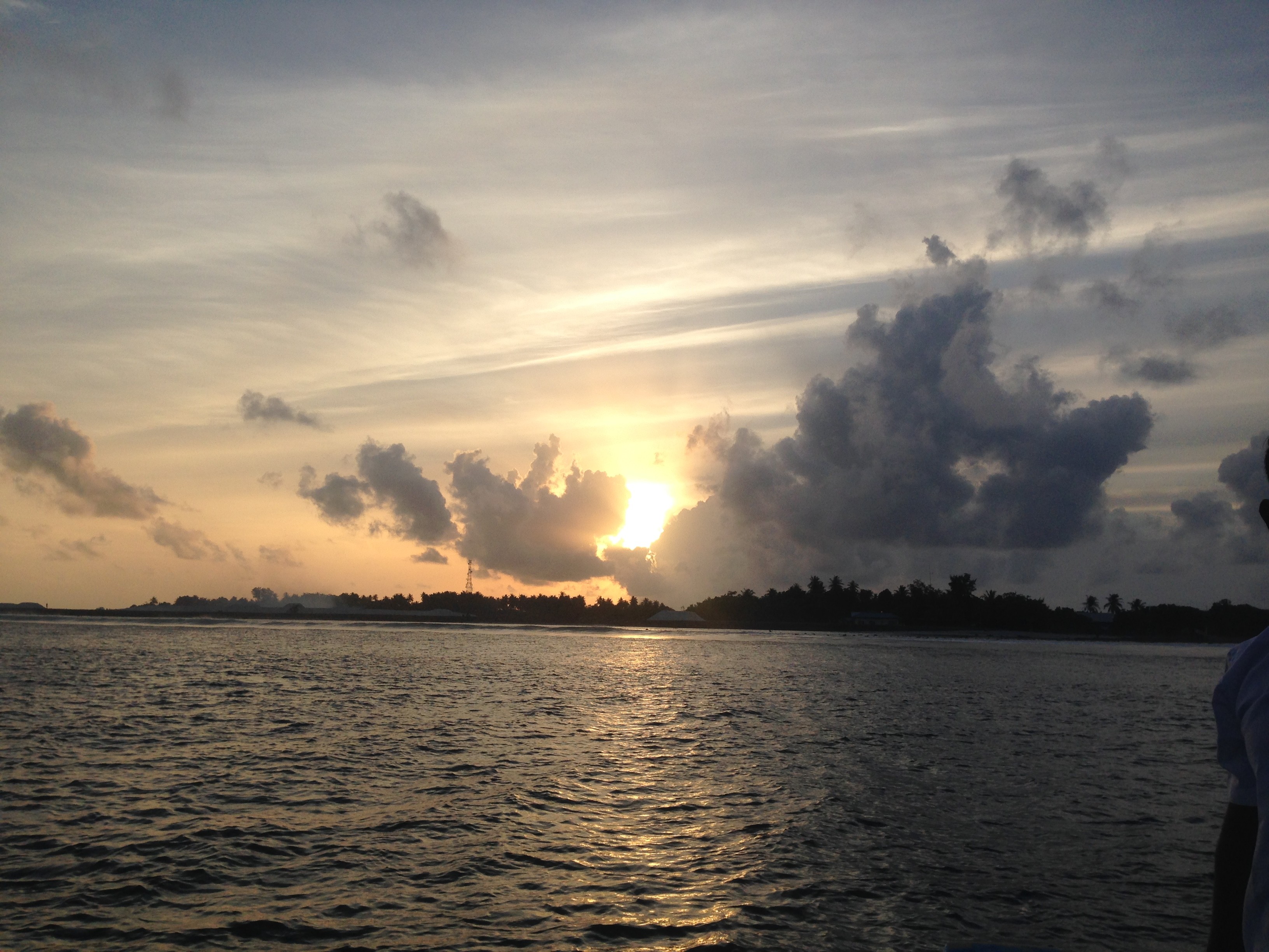 Tuyển nhân viên bán thuốc