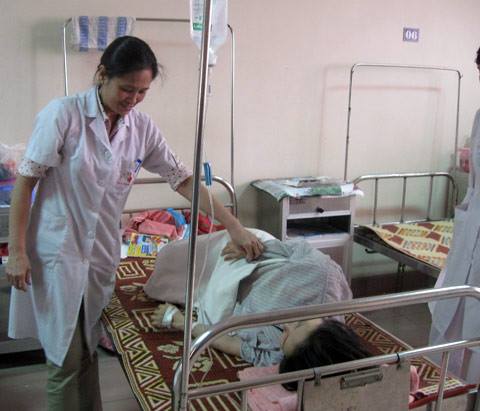 VẬT LÝ TRỊ LIỆU, CHÂM CỨU, TIÊM TRUYỀN, BÁC SĨ ĐẾN TẬN NHÀ TP HCM